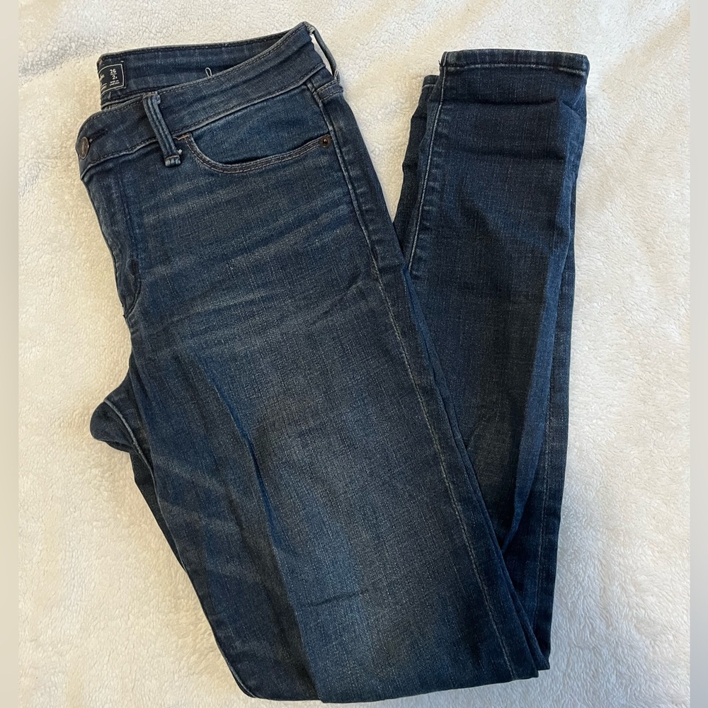 ABERCROMBIE & FITCH SKINNY JEANS